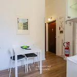 Apartment Wanderlust Experience Frankly Bari