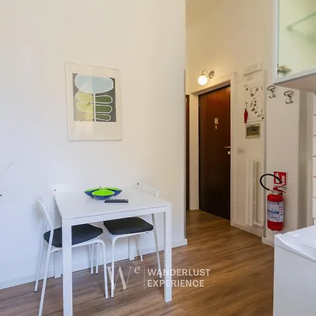 Apartment Wanderlust Experience Frankly Bari